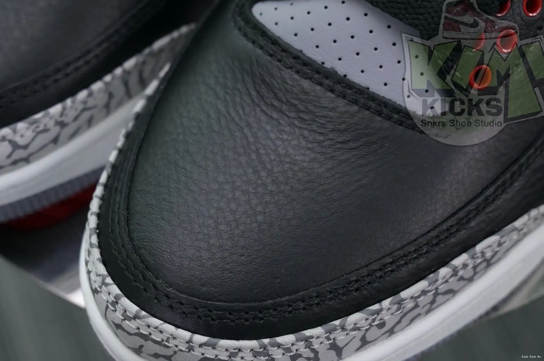 Kimikick 3“Black Jordan Air Cement Reimagined” 0825